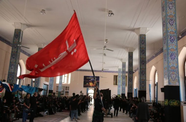 نوای حسین در قلب رفسنجان؛ عزاداری هیئت‌های مذهبی در مسجد جامع
